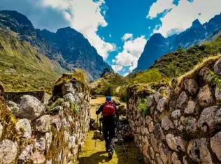 lares trek