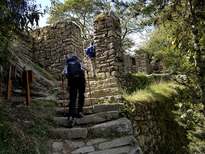 inca-trail-ruins